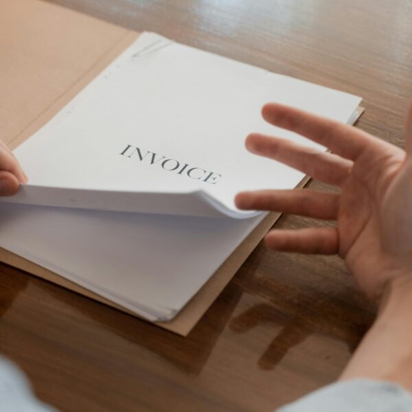 The Importance of Tracking Invoices